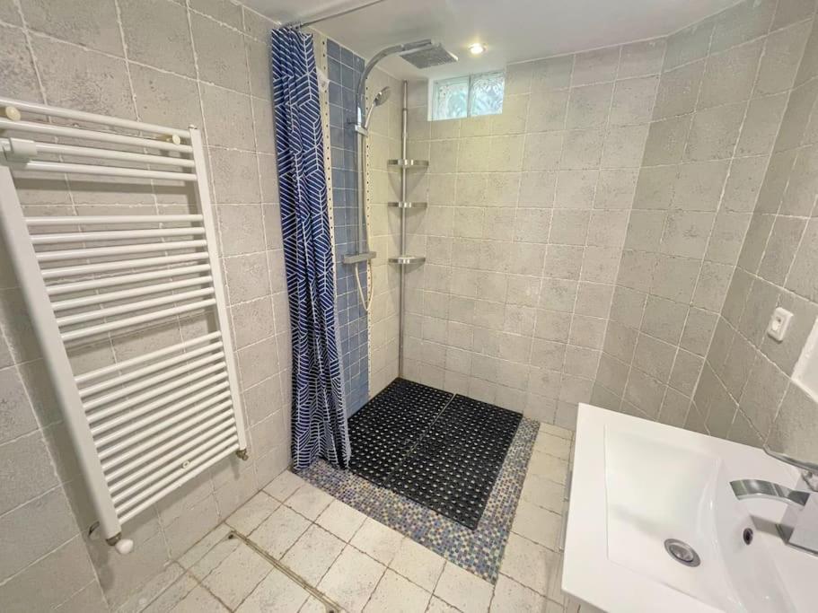 Villa 4 Appartements - Proche Centre Cagnes-sur-Mer Extérieur photo