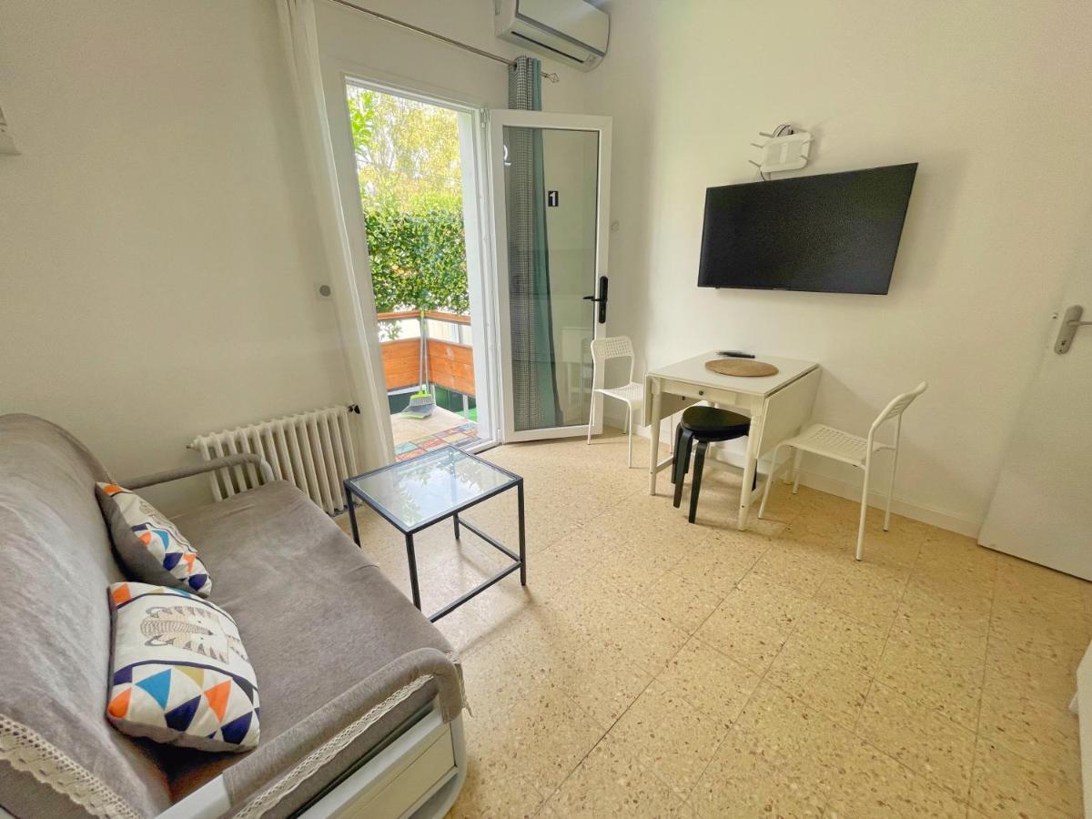 Villa 4 Appartements - Proche Centre Cagnes-sur-Mer Extérieur photo