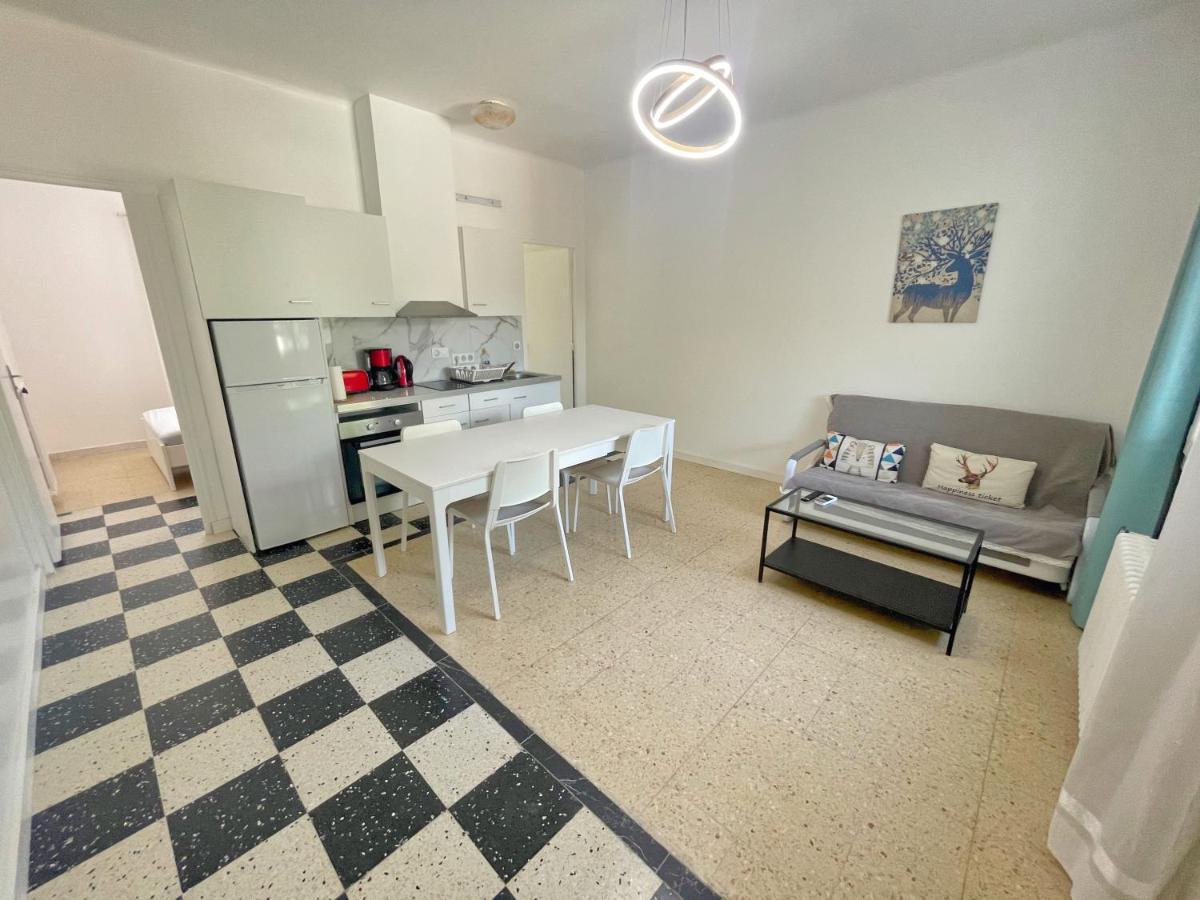 Villa 4 Appartements - Proche Centre Cagnes-sur-Mer Extérieur photo
