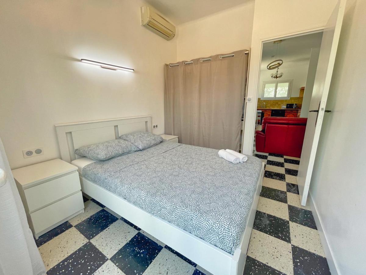 Villa 4 Appartements - Proche Centre Cagnes-sur-Mer Extérieur photo