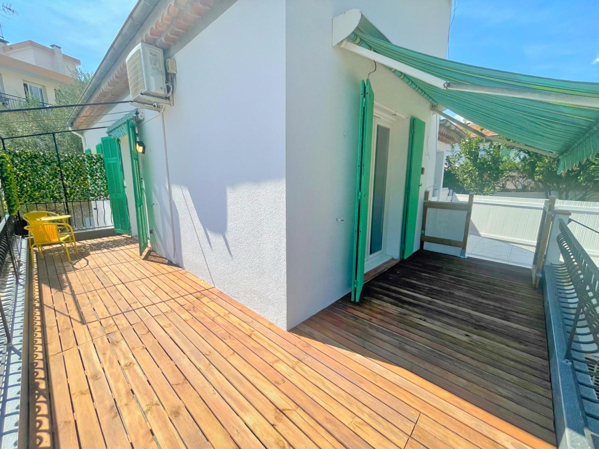Villa 4 Appartements - Proche Centre Cagnes-sur-Mer Extérieur photo